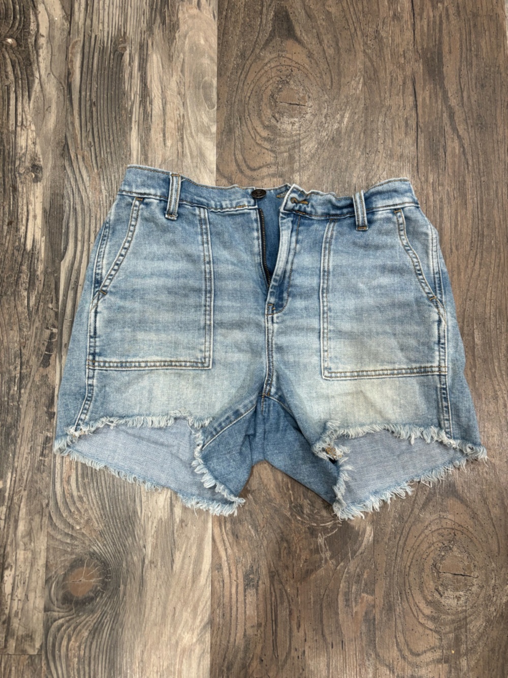 Aerie- medium Light Wash Denim Cutoff Shorts